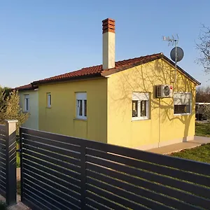 Ferienhaus House Romi, Pula